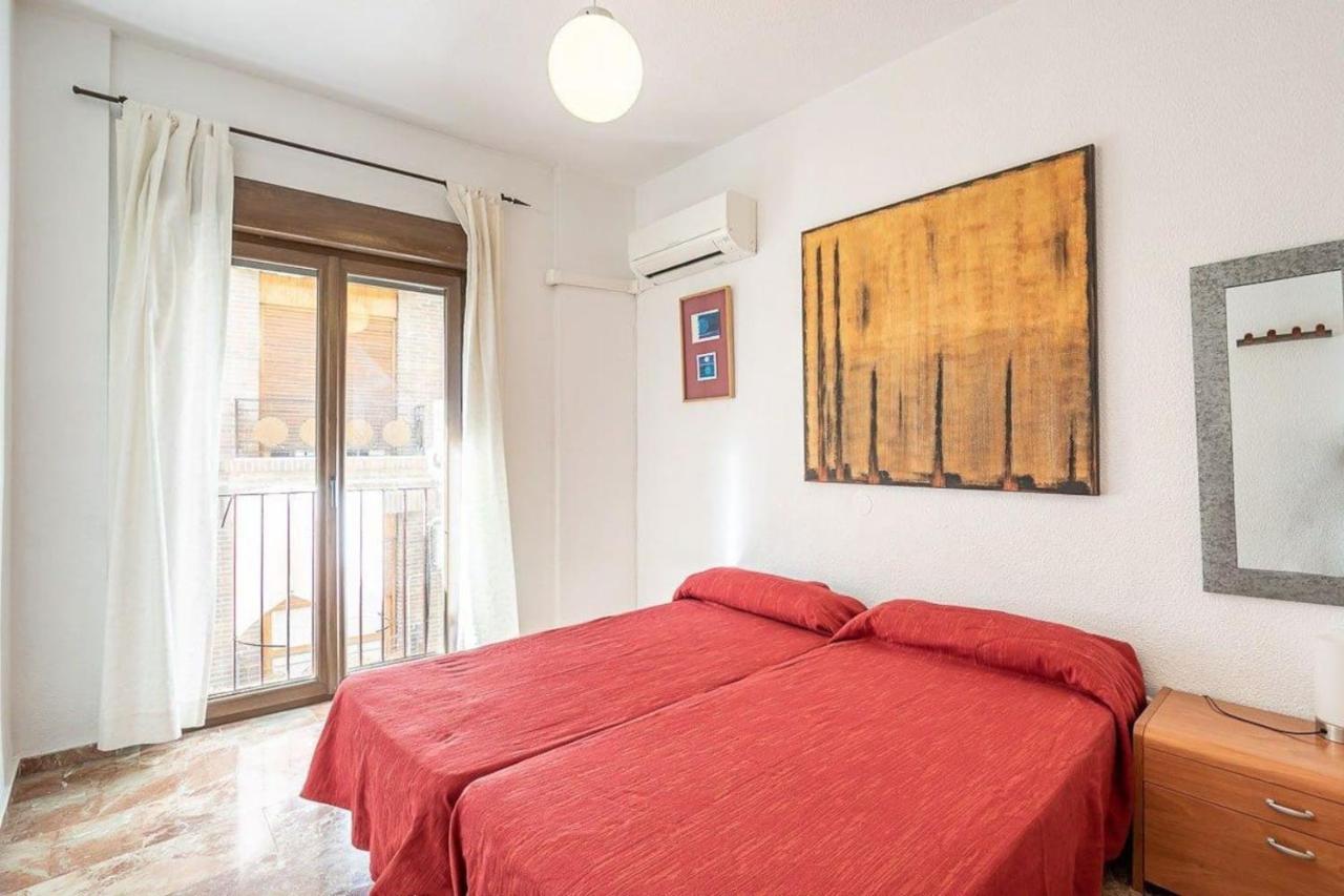 Modern Apartment In The Heart Of 格拉纳达 外观 照片